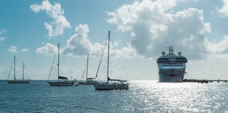 Naviguer autour de la Martinique